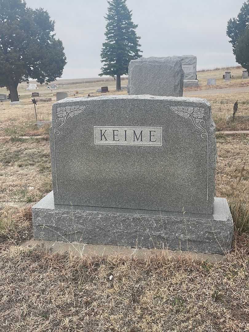 Harriet Ann Keime's grave. Photo 1