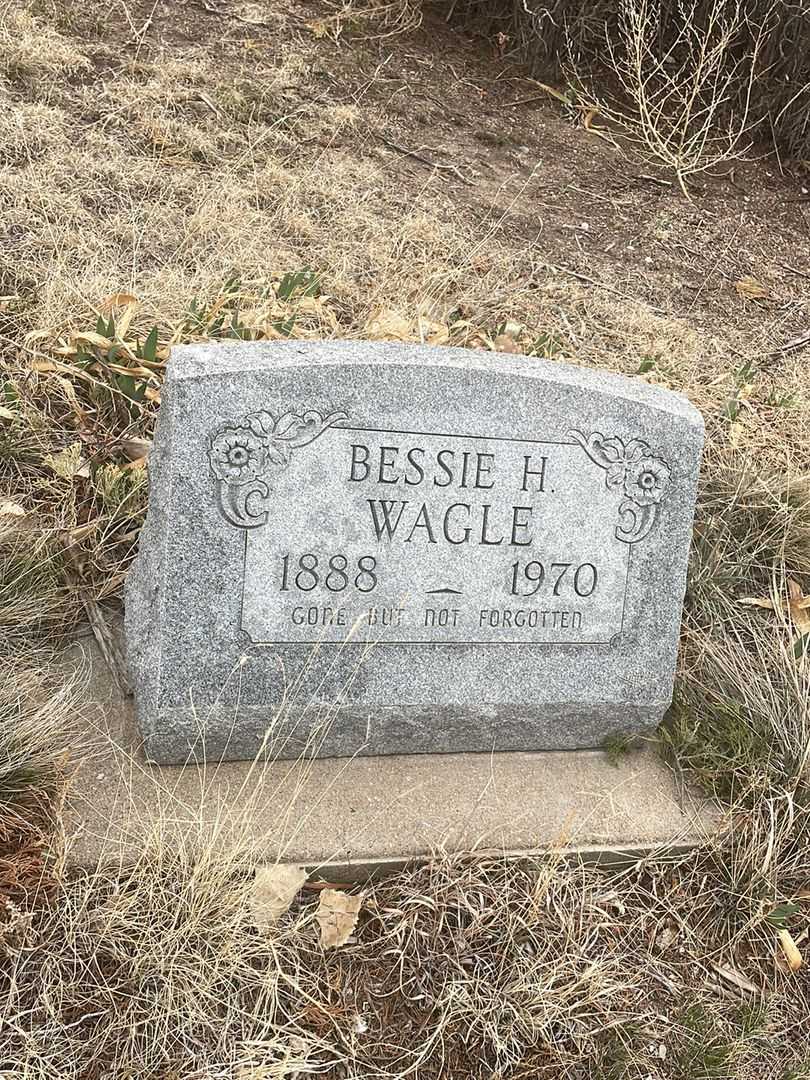 Bessie H. Wagle's grave. Photo 2