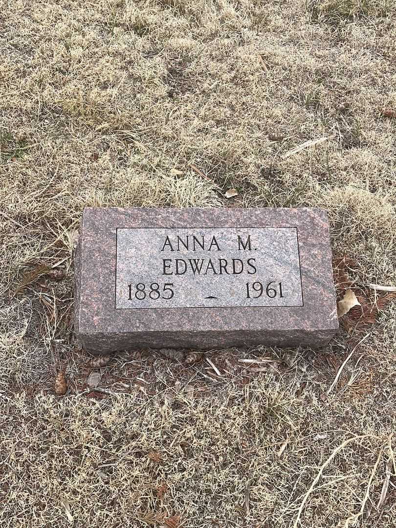 Anna M. Edwards's grave. Photo 2