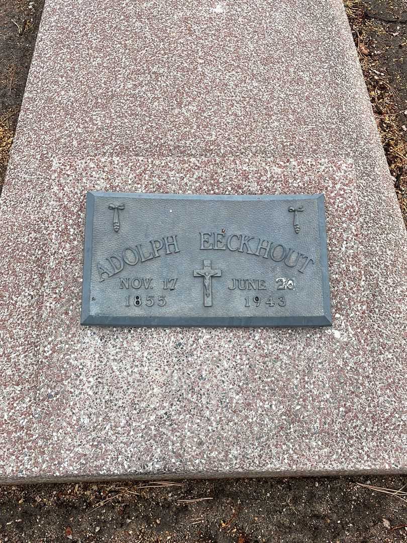 Adolph Eeckhout's grave. Photo 2