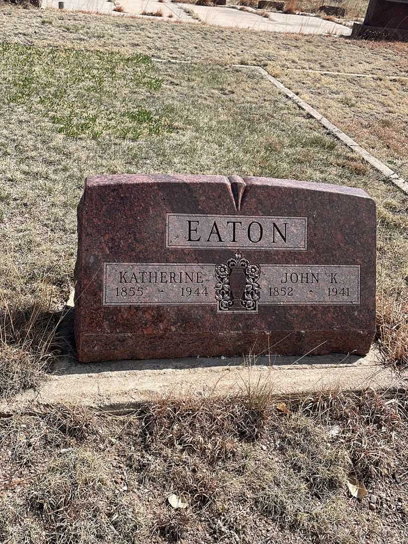 Katherine Eaton's grave. Photo 2