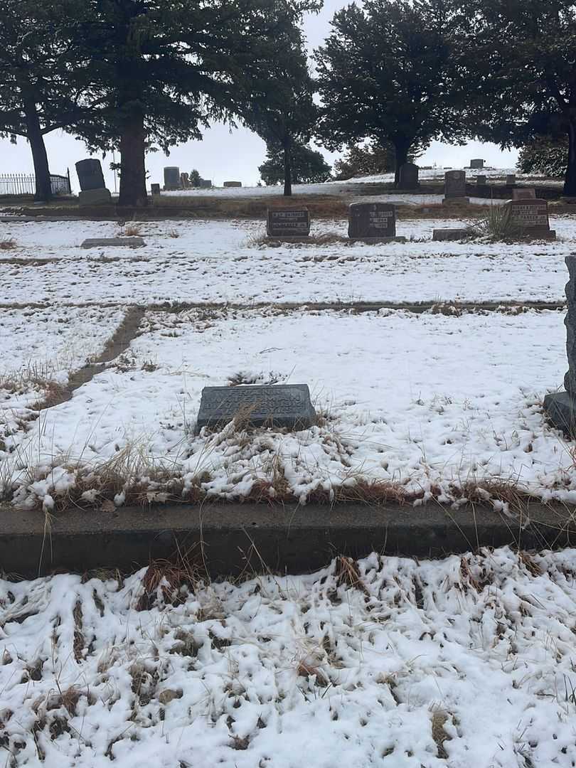 Frank Waterman's grave. Photo 2