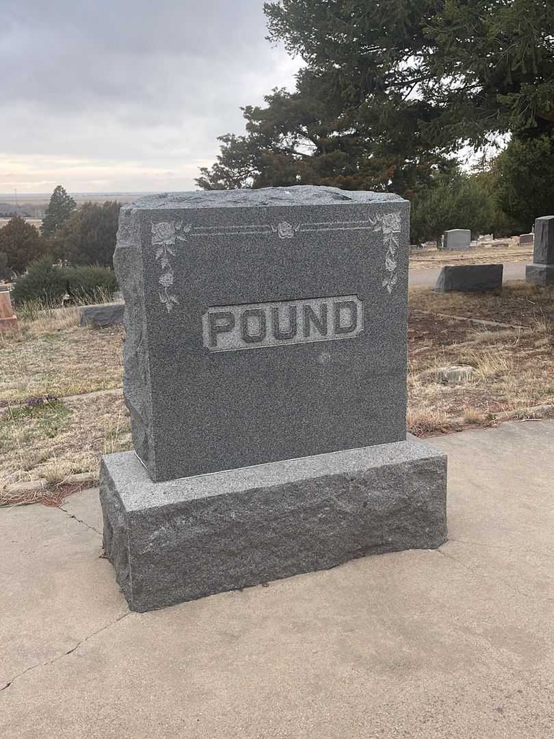 Nancy Baker's grave. Photo 1