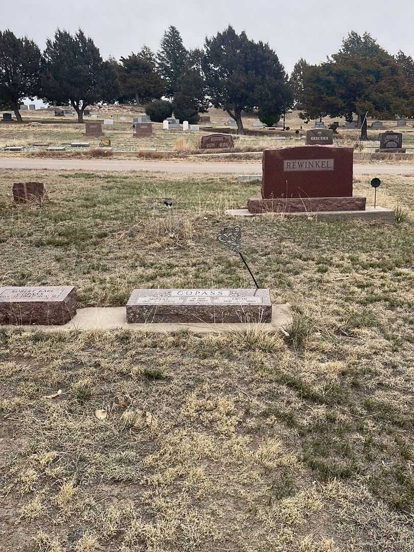 Agnes Lafferty Copass's grave. Photo 1