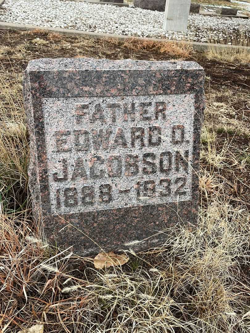 Edward D. Jacobson's grave. Photo 2