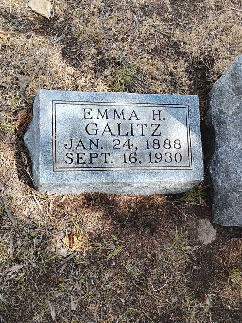 Emma H. Galitz's grave. Photo 3