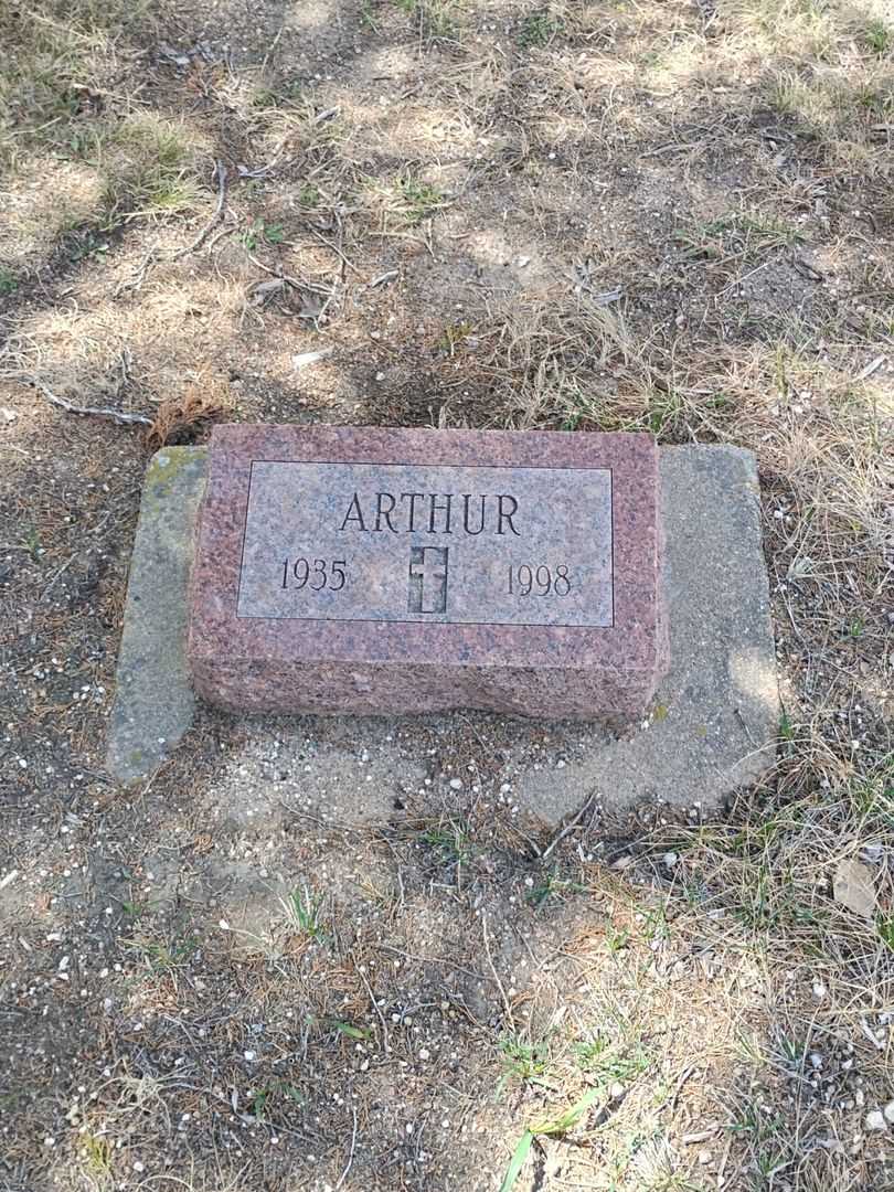 Arthur Lanckriet's grave. Photo 3