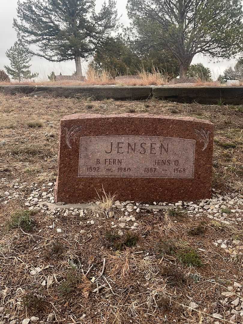 B. Fern Jensen's grave. Photo 2