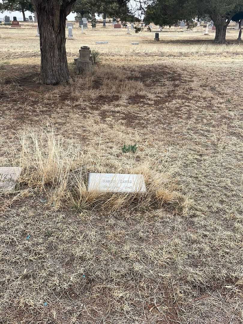 Nancy Eaves's grave. Photo 1