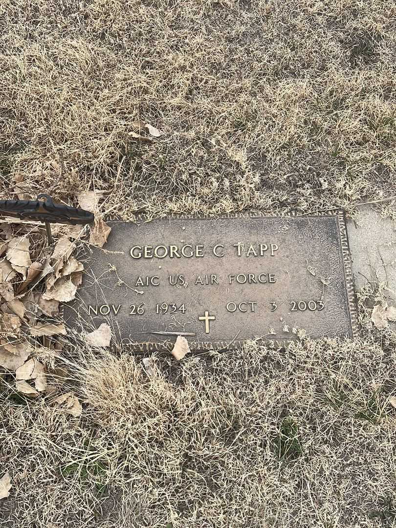 George C. Tapp's grave. Photo 3