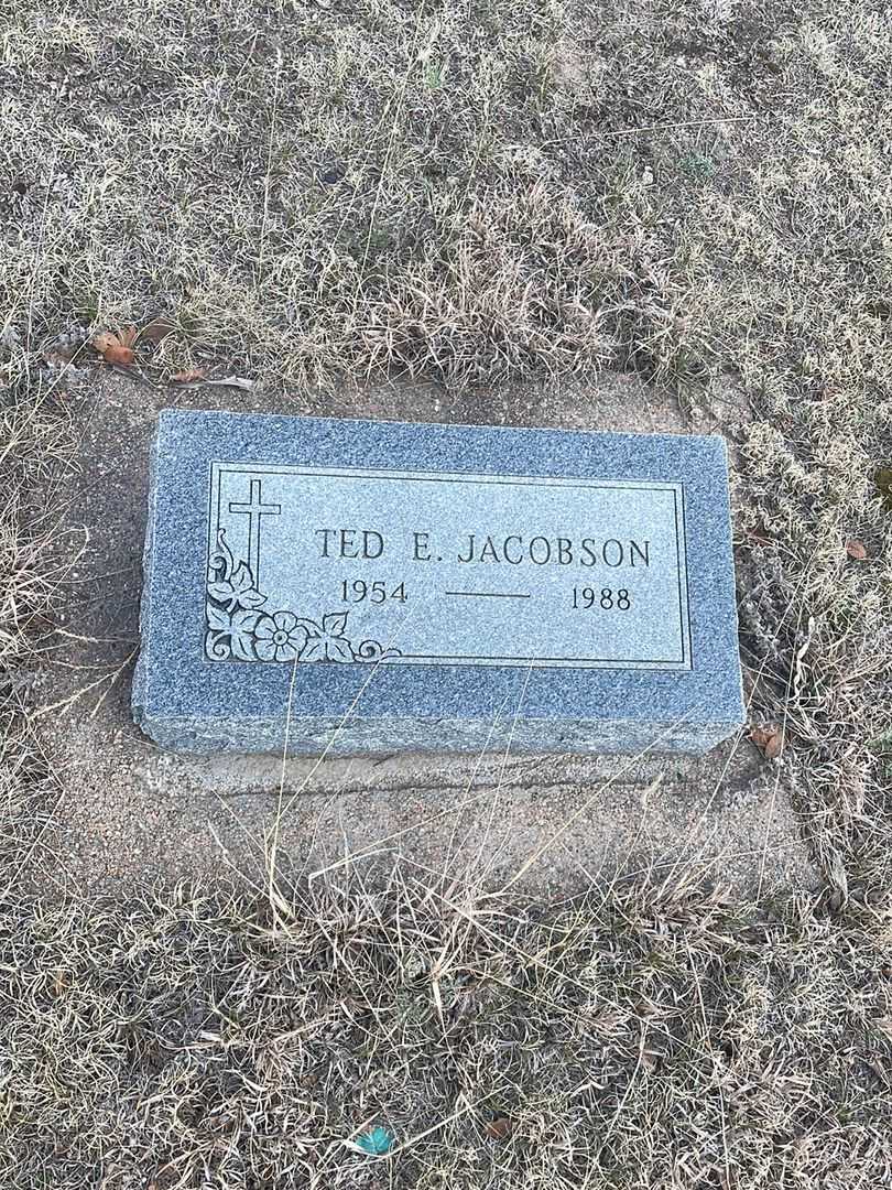 Ted E. Jacobson's grave. Photo 2