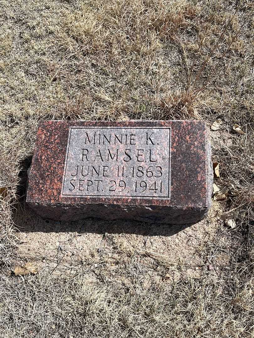 Minnie K. Ramsel's grave. Photo 2