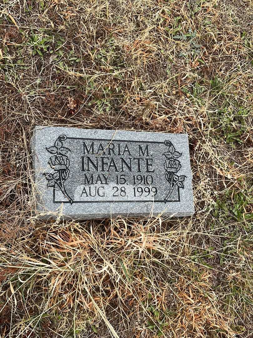 Maria M. Infante's grave. Photo 2