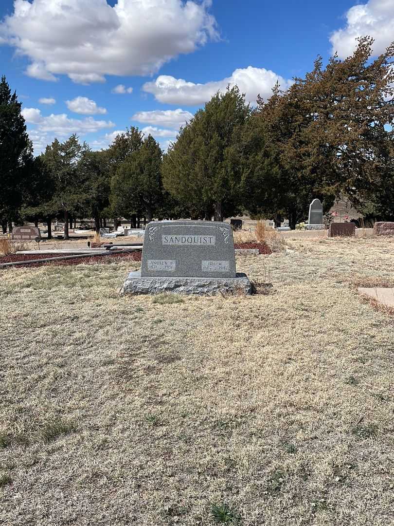 Andrew P. Sandquist's grave. Photo 1