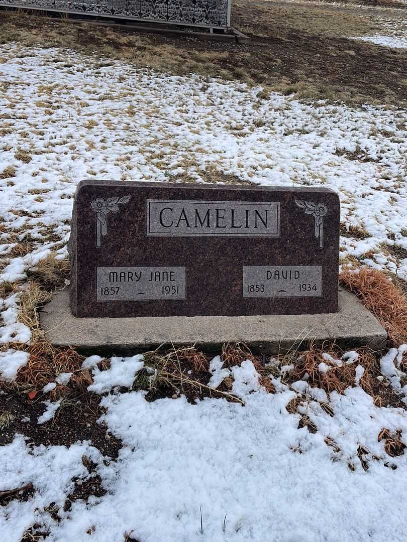 Mary Jane Camelin's grave. Photo 2