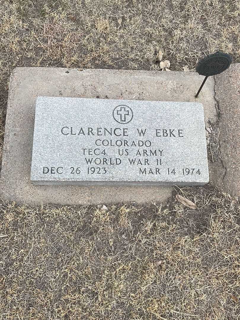 Clarence W. Ebke's grave. Photo 3