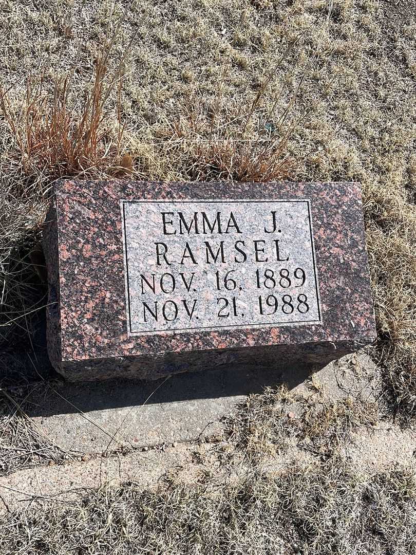 Emma J. Ramsel's grave. Photo 2
