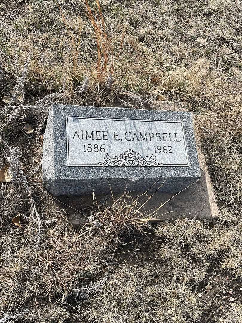 Aimee E. Campbell's grave. Photo 2