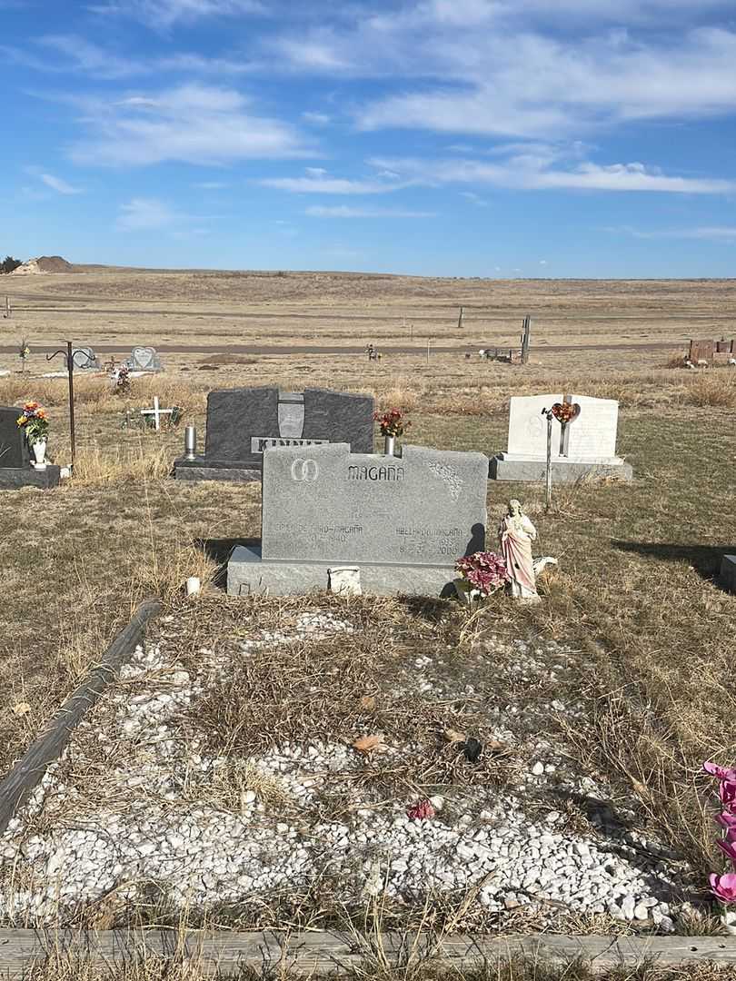 Abelardo Magana's grave. Photo 1