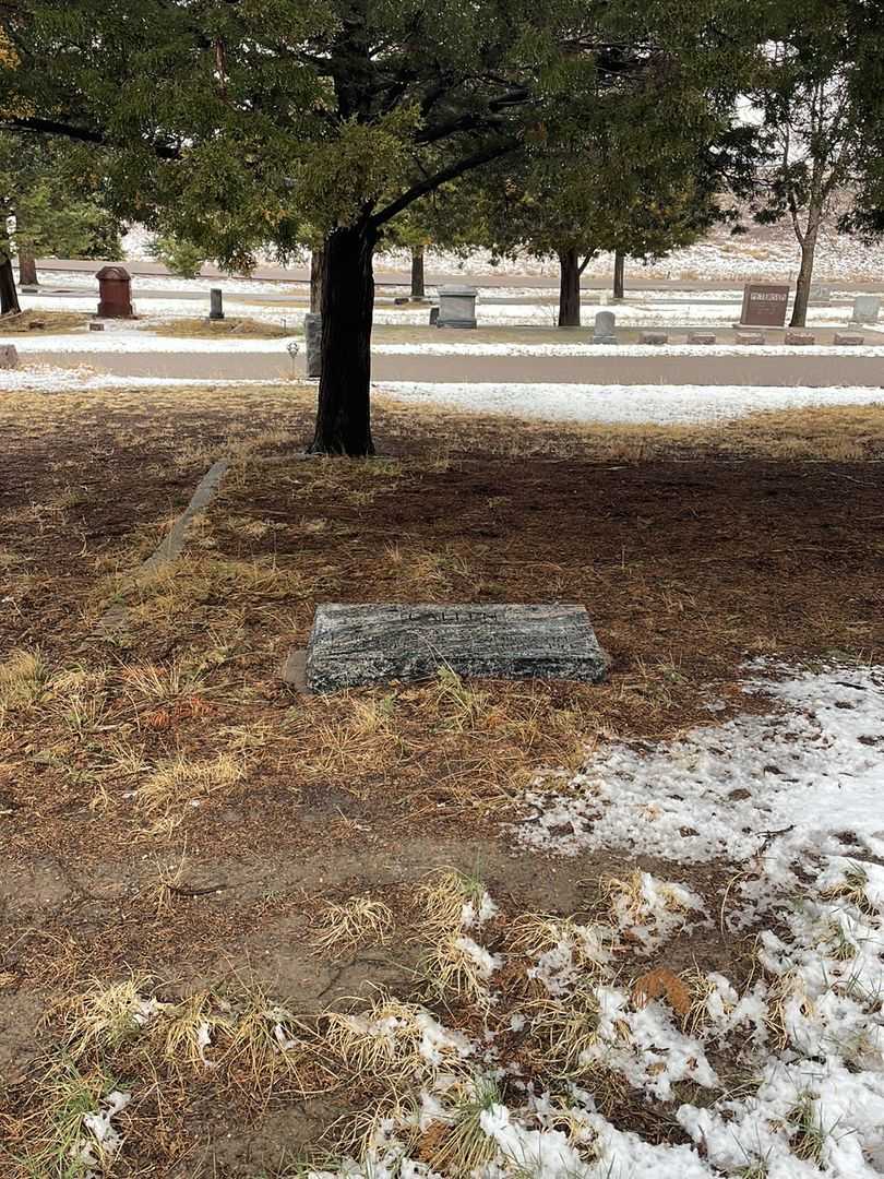 Irene Mae Callen's grave. Photo 1