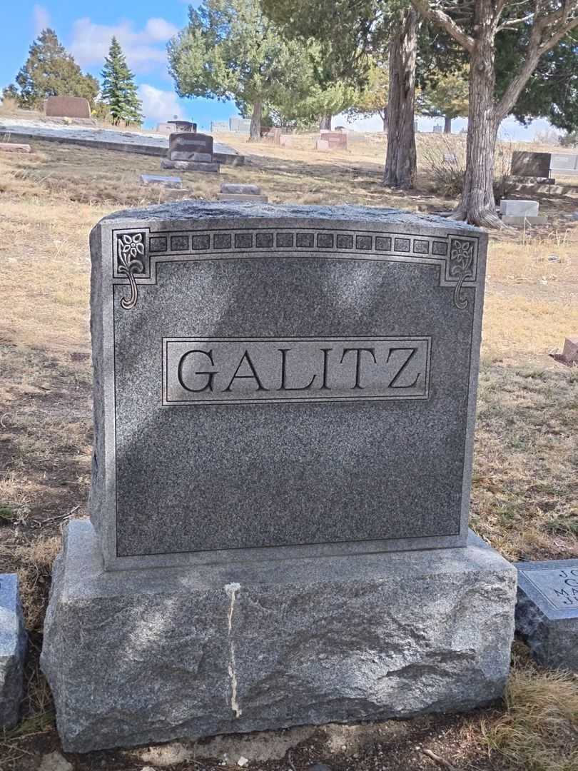 John H. Galitz's grave. Photo 1