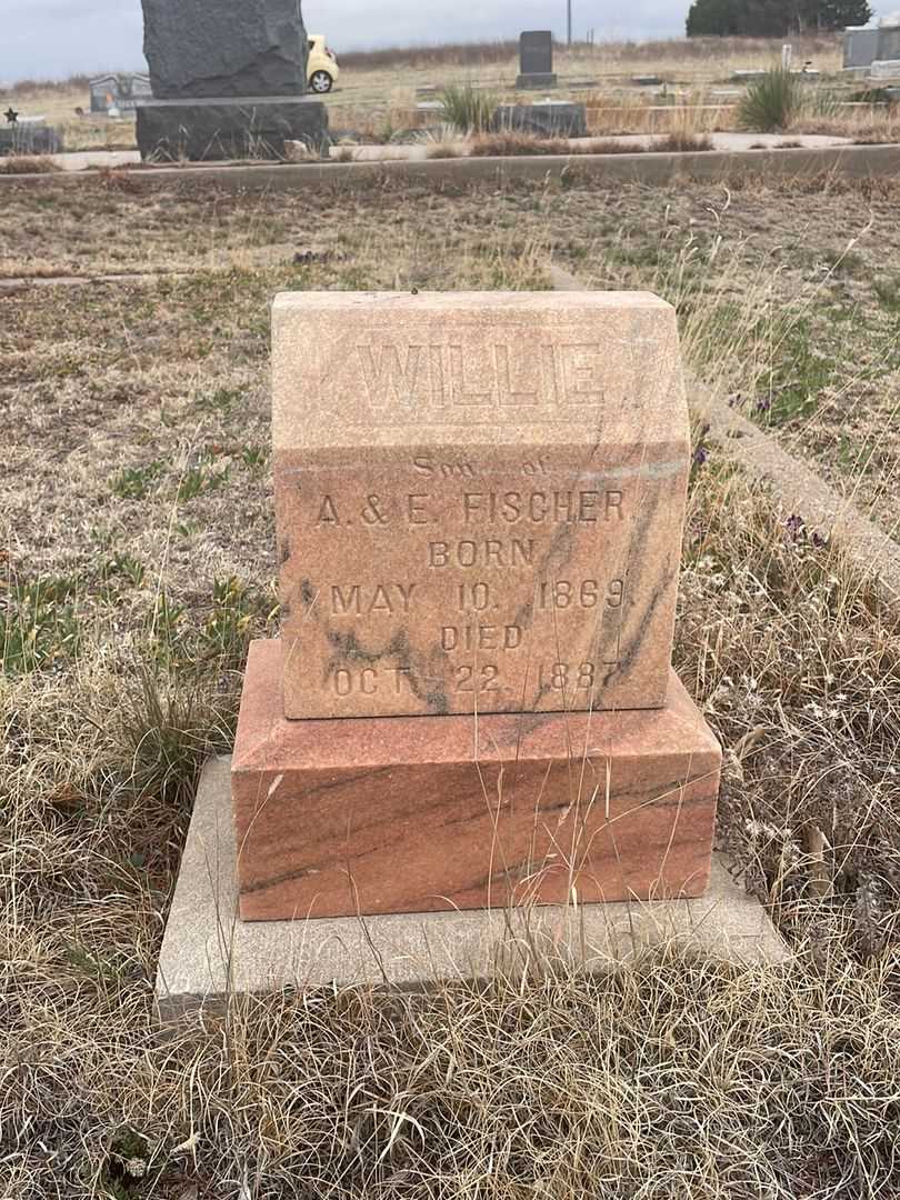 Willie Fischer's grave. Photo 2