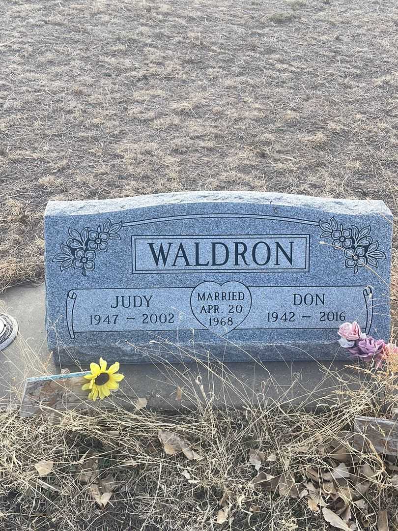 Judy Waldron's grave. Photo 2