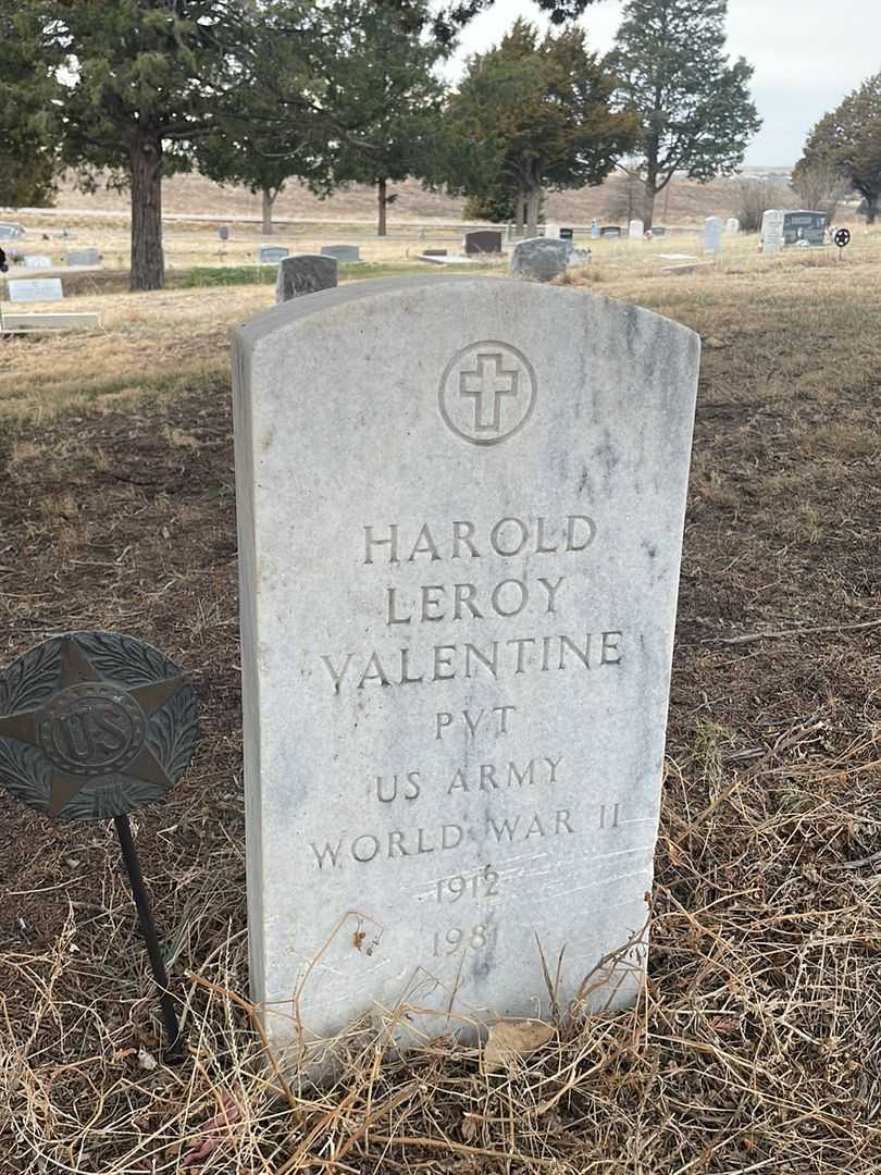 Harold Leroy Valentine's grave. Photo 2