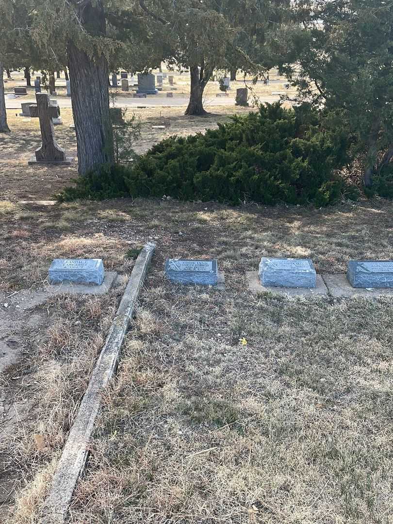 Ann Marie Lanckriet's grave. Photo 3