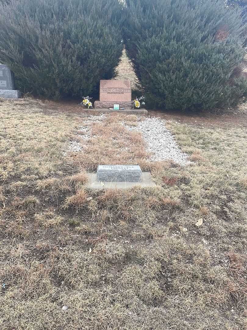 Frederick P. "Rick" Padgett's grave. Photo 3
