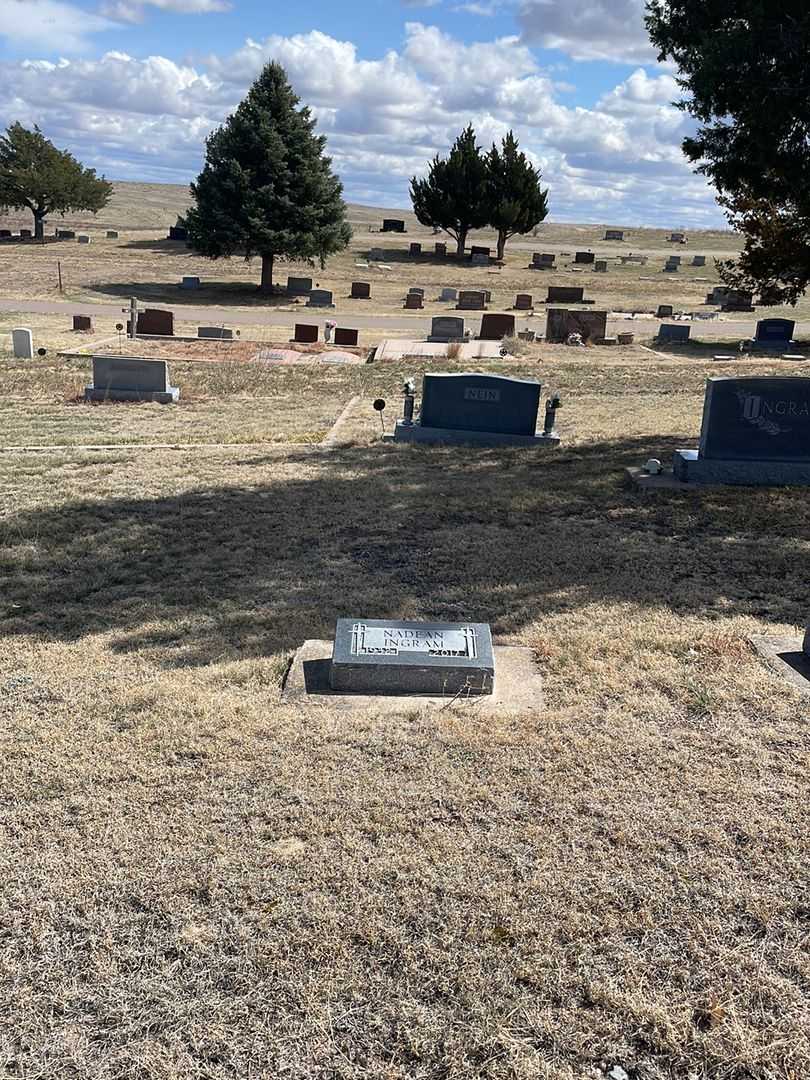 NaDean Ingram's grave. Photo 2