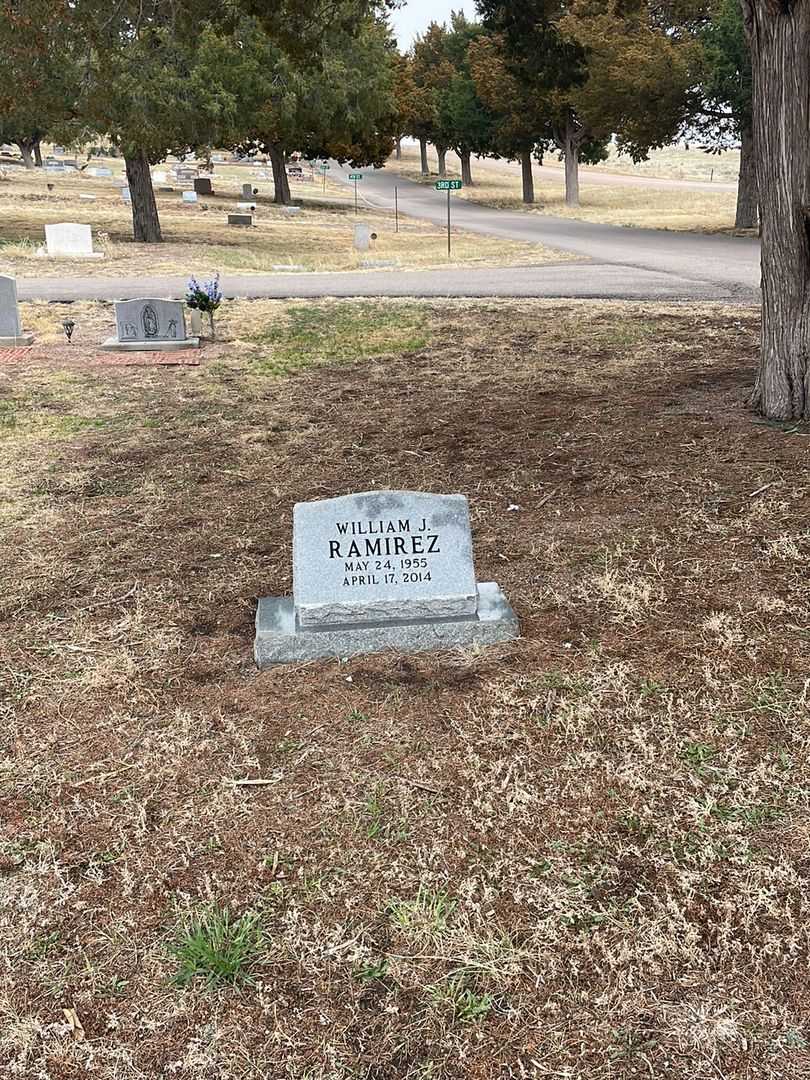 William J. Ramirez's grave. Photo 1