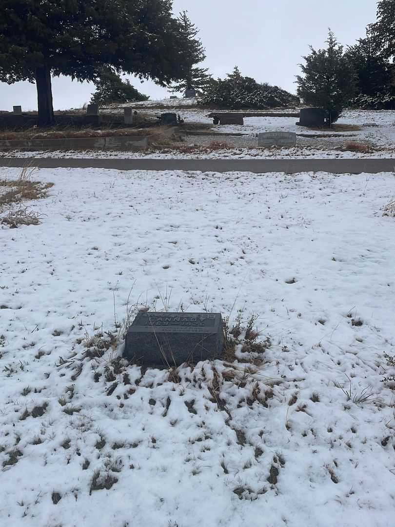 Grace Kellogg Cannady's grave. Photo 1