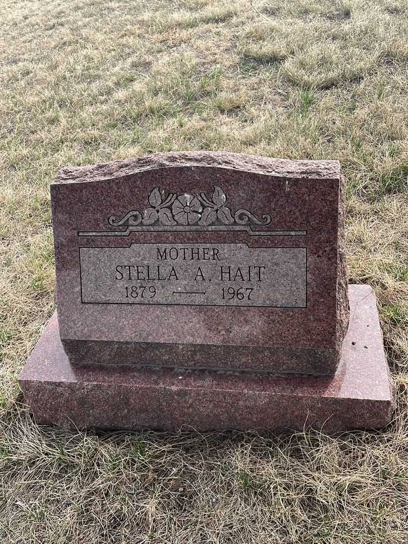 Stella A. Hait's grave. Photo 2