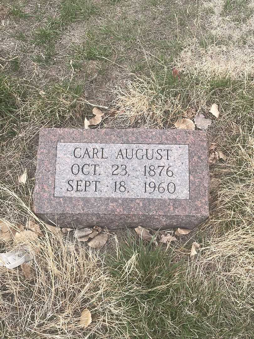 Carl August Vossberg's grave. Photo 3