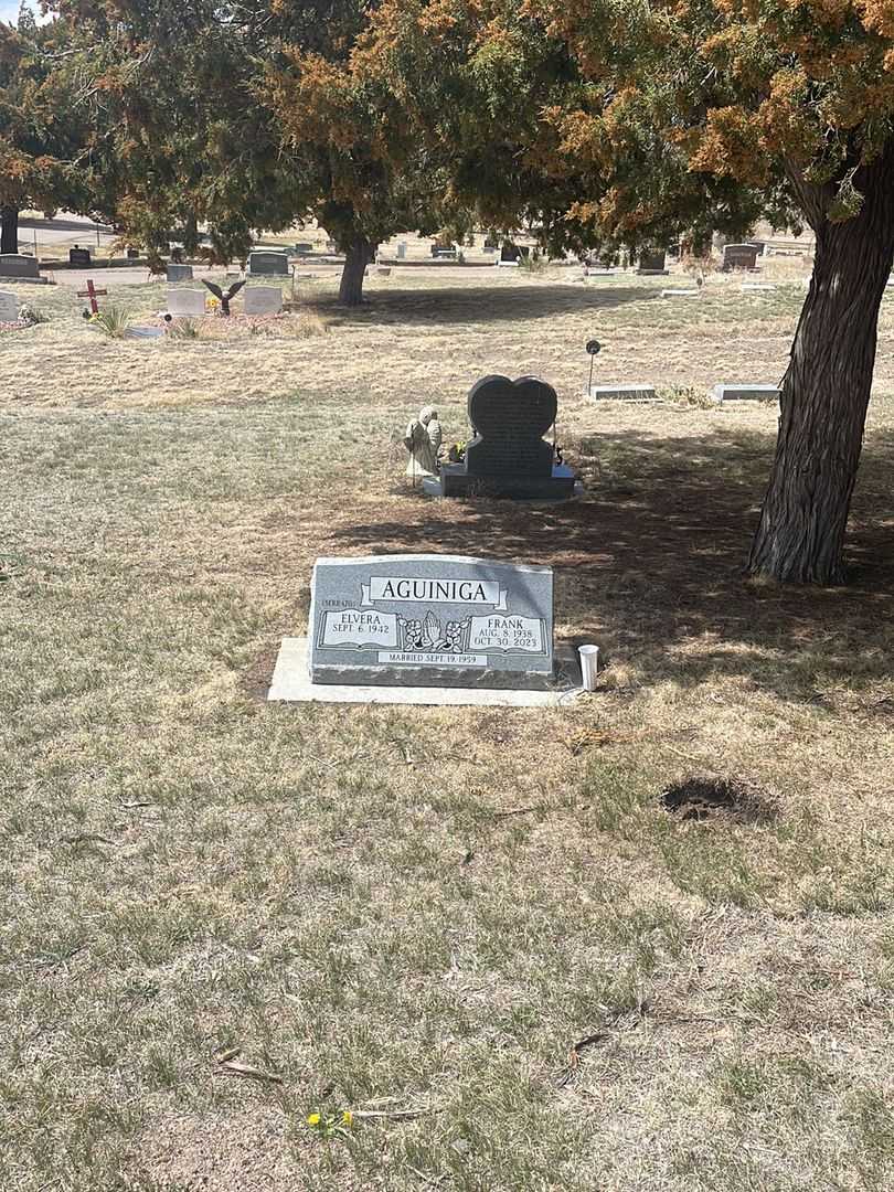 Frank Aguiniga's grave. Photo 1