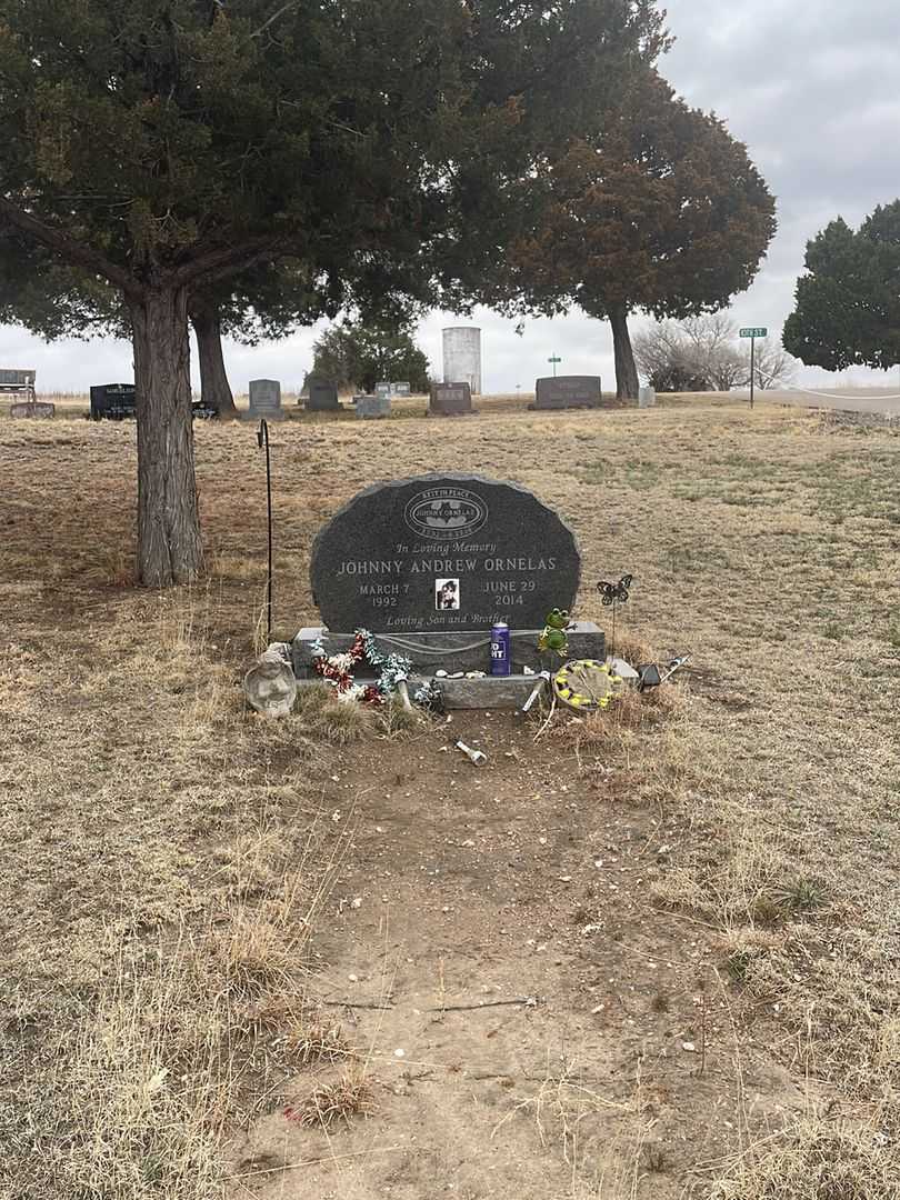 Johnny Andrew Ornelas's grave. Photo 1