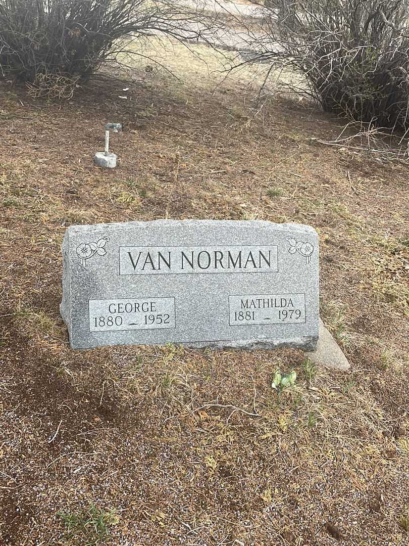 Mathilda Van Norman's grave. Photo 2