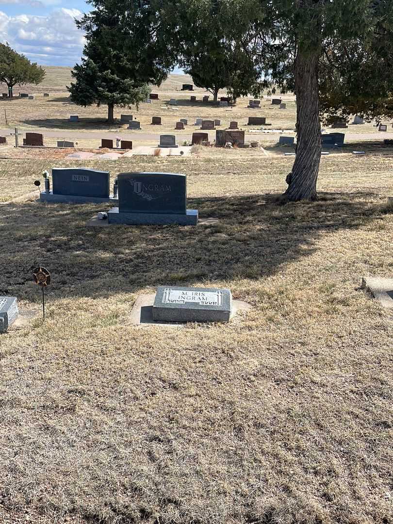 M. Iris Ingram's grave. Photo 2